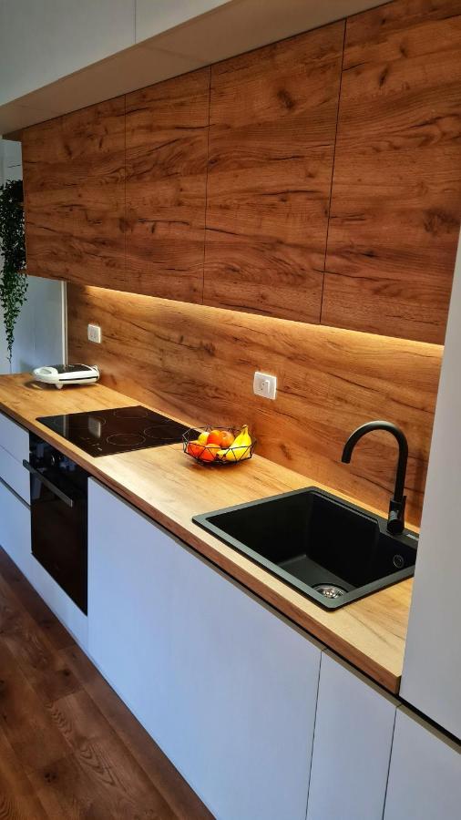Apartman Noa Jusici エクステリア 写真